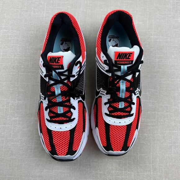 Nike Zoom Vomero 5 \